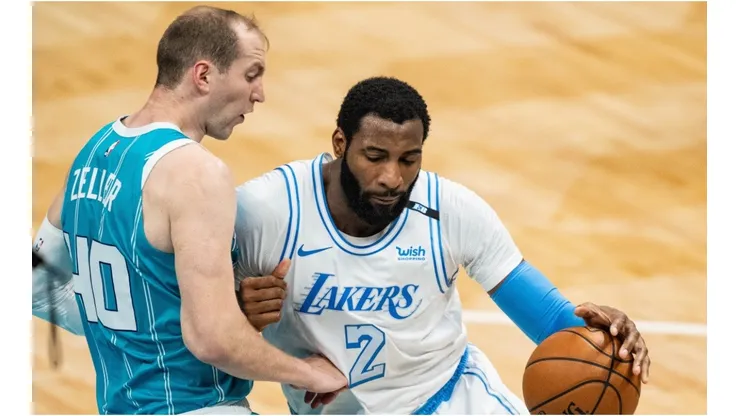 Cody Zeller guarding Andre Drummond. (Getty)