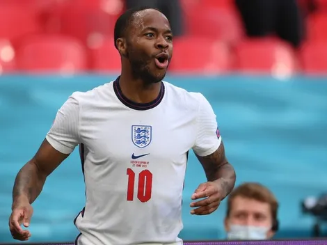 Report: Raheem Sterling open to leave Manchester City for right offer