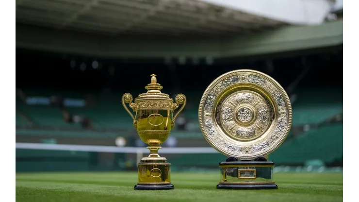 The trophies for the Wimbledon winners (Getty).