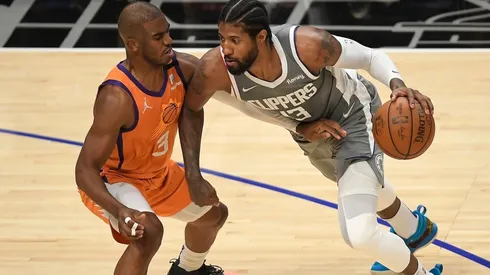 Chris Paul guarding Paul George. (Getty)