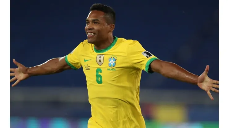 Alex Sandro gave Brazil the lead over Peru in the first half (Gett).