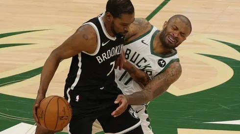 PJ Tucker guarding Kevin Durant. (Getty)
