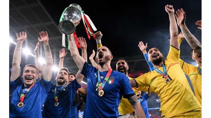 Leonardo Bonucci of Italy celebrates with The Henri Delaunay Trophy. (Getty)