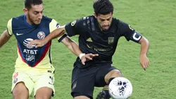 Sebastian Caceres #4 of Club America and Carlos Vela #10 of Los Angeles FC (Getty)
