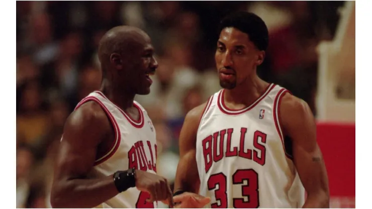 Michael Jordan and Scottie Pippen.
