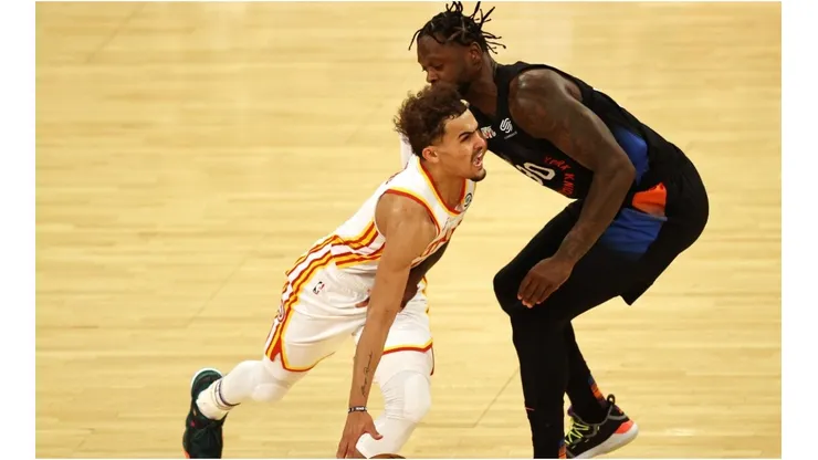 Trae Young & Julius Randle. (Getty)