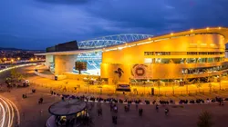 General view outside the Estadio do Dragao. (Getty)