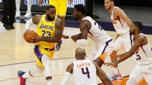 LeBron James vs. the Suns. (Getty)