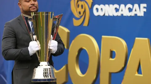 A detailed view of the CONCACAF Gold Cup Trophy. (Getty)