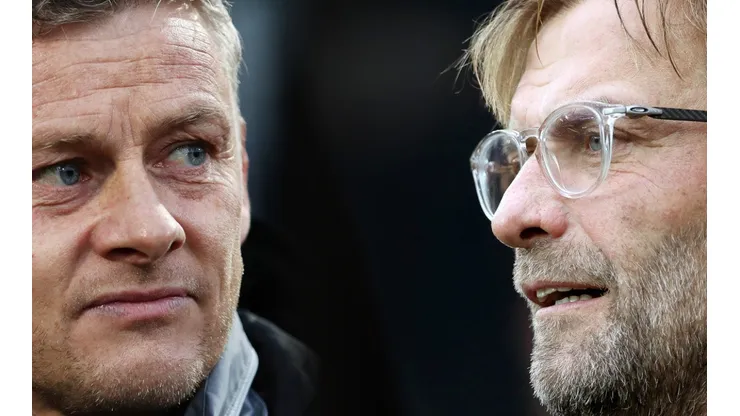 Ole Gunnar Solskjaer of Manchester United (left) and Liverpool's Jurgen Klopp (right). (Getty)