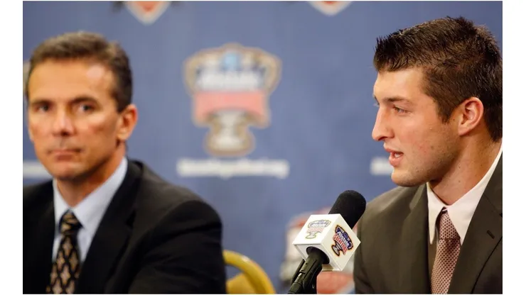 Urban Meyer & Tim Tebow. (Getty)