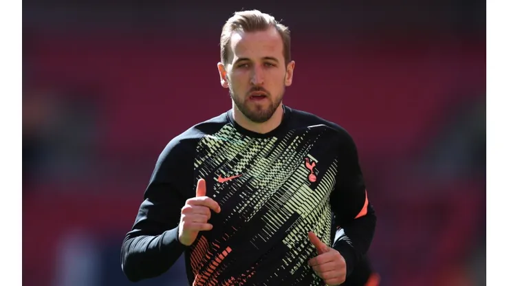 Man United owners would consider a move for Kane to bring calm to Old Trafford (Getty).