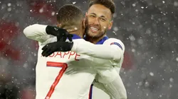 Kylian Mbappe (left) and Neymar (right) of Paris Saint-Germain. (Getty)