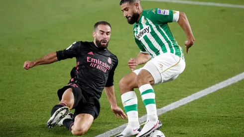 Nabil Fekir (right) of Real Betis is challenged by Daniel Carvajal (left) of Real Madrid. (Getty)