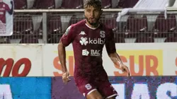 Saprissa player on an empty stadium. (Getty)