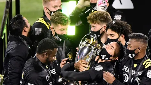 Columbus Crew players celebrate with the MLS Cup. (Getty)