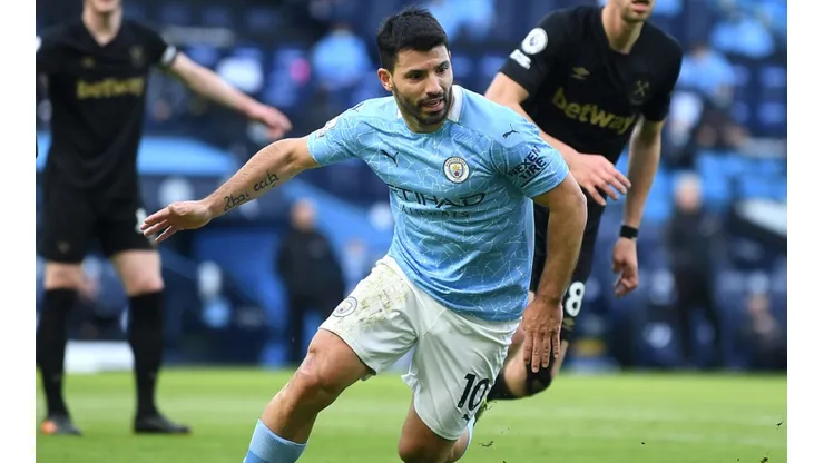 Aguero has to make a decision about his future (Getty).