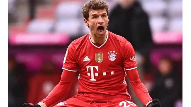 Thomas Muller of Bayern celebrates an assist.