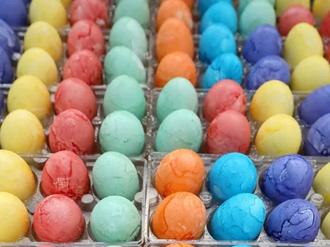 How to boil eggs for Easter coloring