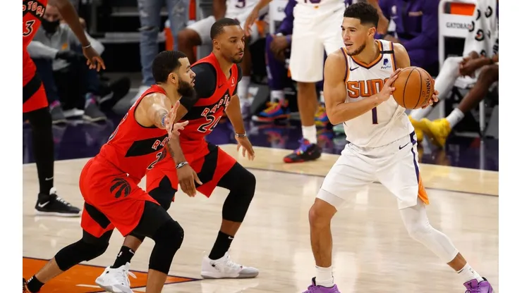 Fred VanVleet and Devin Booker are considered snubs for this ASG. (Getty)