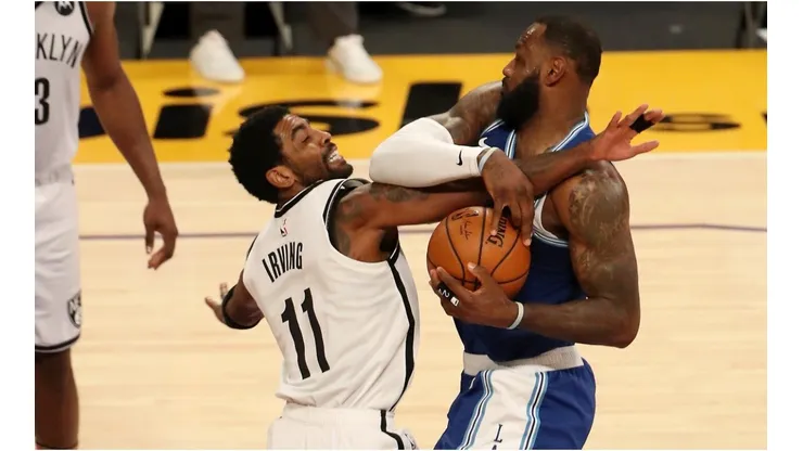 Kyrie Irving vs LeBron James. (Getty)