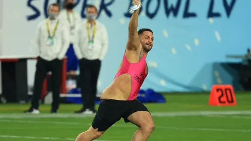 Super Bowl streaker. (via SportsCasting)