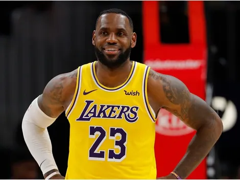 LeBron James' hilarious reaction to bold claim about his age