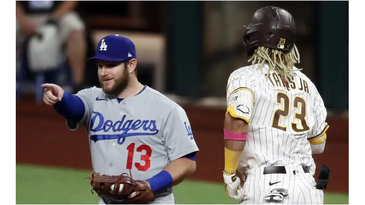Max Muncy of Dodgers (left) & Fernando Tatís Jr of Padres. (Getty)