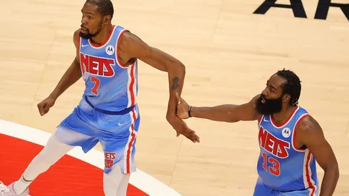 Kevin Durant & James Harden. (Getty)