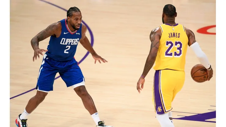 Kawhi Leonard and LeBron James, the two best signings for Clippers and Lakers, respectively. (Getty)