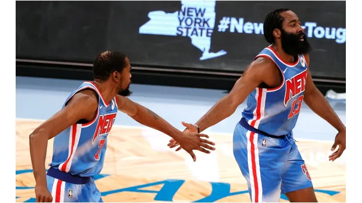 Kevin Durant & James Harden. (Getty)