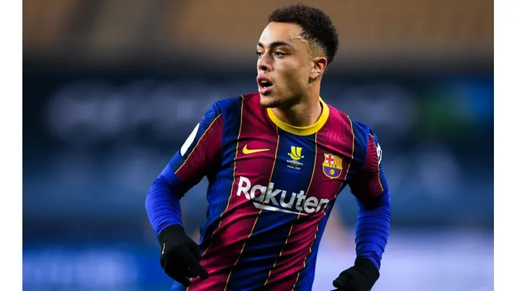 Sergiño Dest of FC Barcelona looks on during the Supercopa de Espana Final match between FC Barcelona and Athletic Club. (Getty)