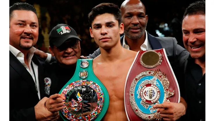 Ryan Garcia poses after defeating Romero Duno in a lightweight fight. (Getty)