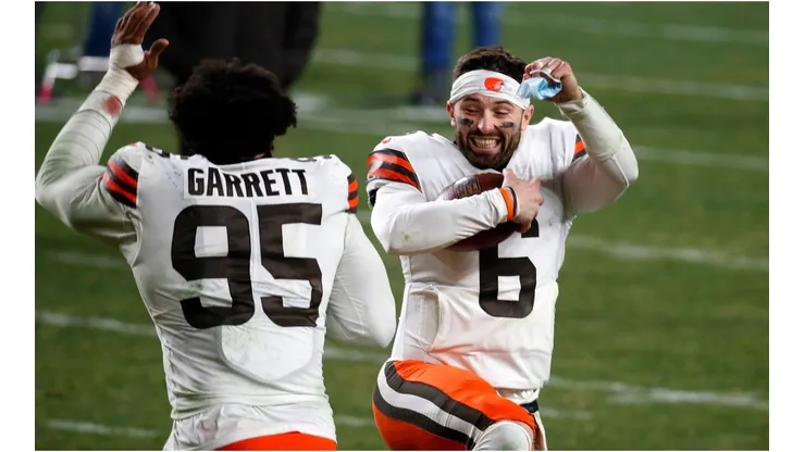 Myles Garrett & Baker Mayfield. (Getty)