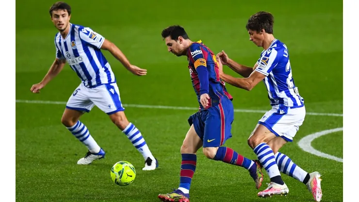 Barcelona and Real Sociedad clash in a very entertaining game. (Getty)