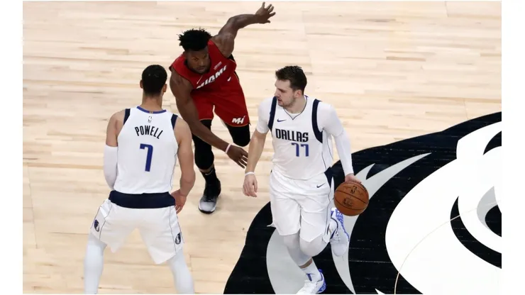 Jimmy Butler guarding Luka Doncic. (Getty)