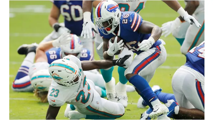 Buffalo won their first match of the season, 31-28 at Hard Rock Stadium. (Getty)