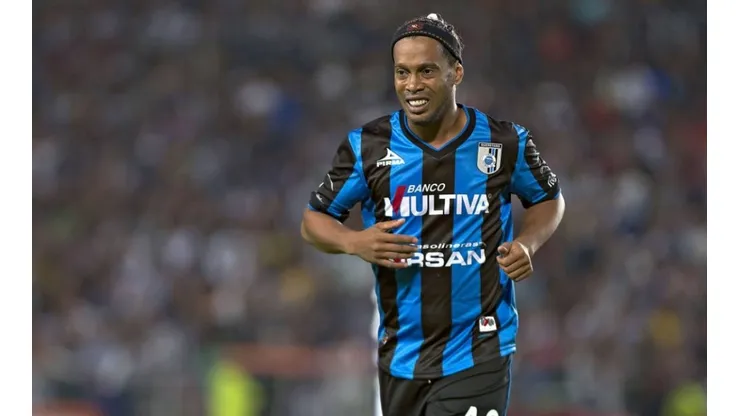 Ronaldinho (AS Mexico)