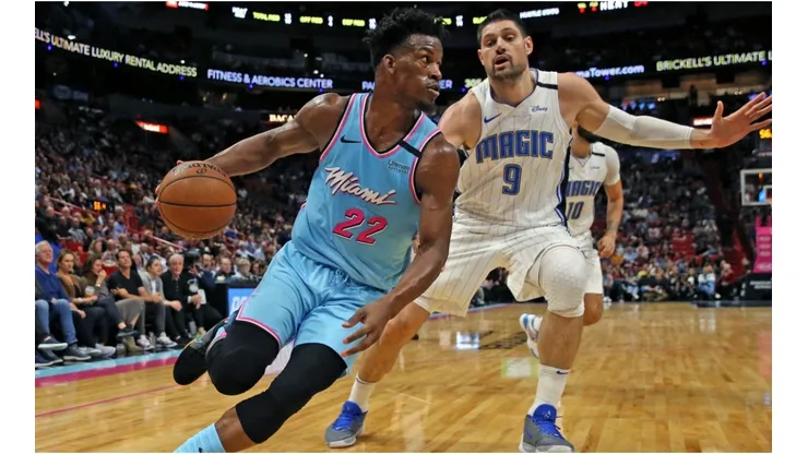Nikola Vucevic guarding Jimmy Butler. (Getty)