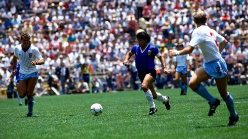 Maradona vs England in 1986. (Getty)