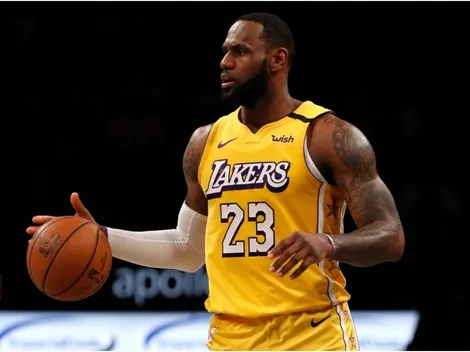 Cheap King: Waiter calls out LeBron James for the most hilarious reason