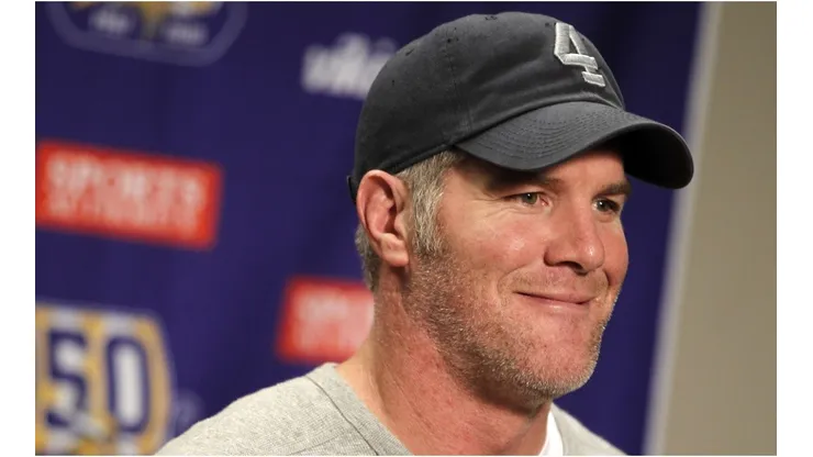 Favre is one of the greatest quarterbacks of all time. (Getty)