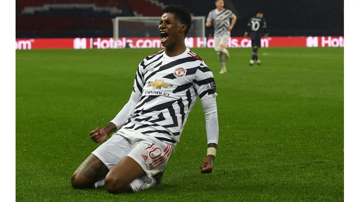 Marcus Rashford celebrates after scoring the 2-1 for Manchester United. (Getty)