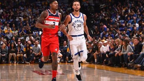 Bradley Beal and Stephen Curry. (Getty)