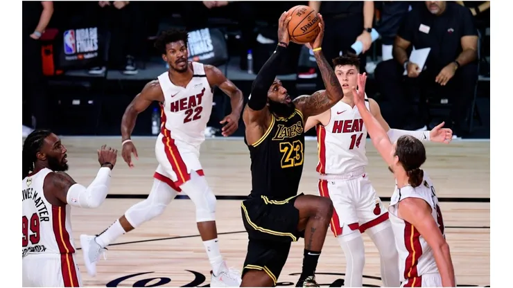 The Lakers are up 2-0 in the series. (Getty)