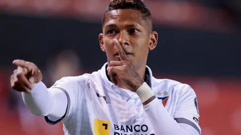 Billy Arce of LDU de Quito celebrates after scoring during a Copa Libertadores game (Getty).