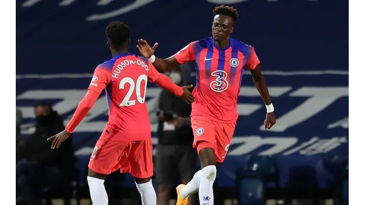 Tammy Abraham of Chelsea (right) celebrates with teammate Callum Hudson-Odoi (left). (Getty)