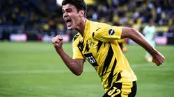 Giovanni Reyna of Borusia Dortmund celebrates after scoring a goal. (Getty)