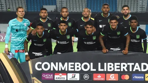 Alianza Lima and Estudiantes de Mérida will try to get their first win. (Getty)