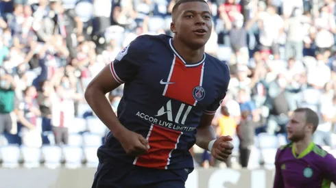 Kylian Mbappe of Paris Saint Germain celebrates scoring a goal. (Getty)